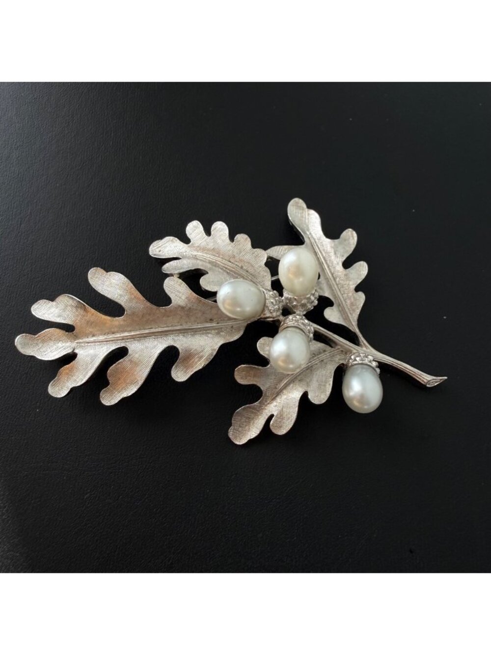 Vintage Crown Trifari Brooch Pin Oak Leaf Acorn Faux Pearl Silver Tone RARE